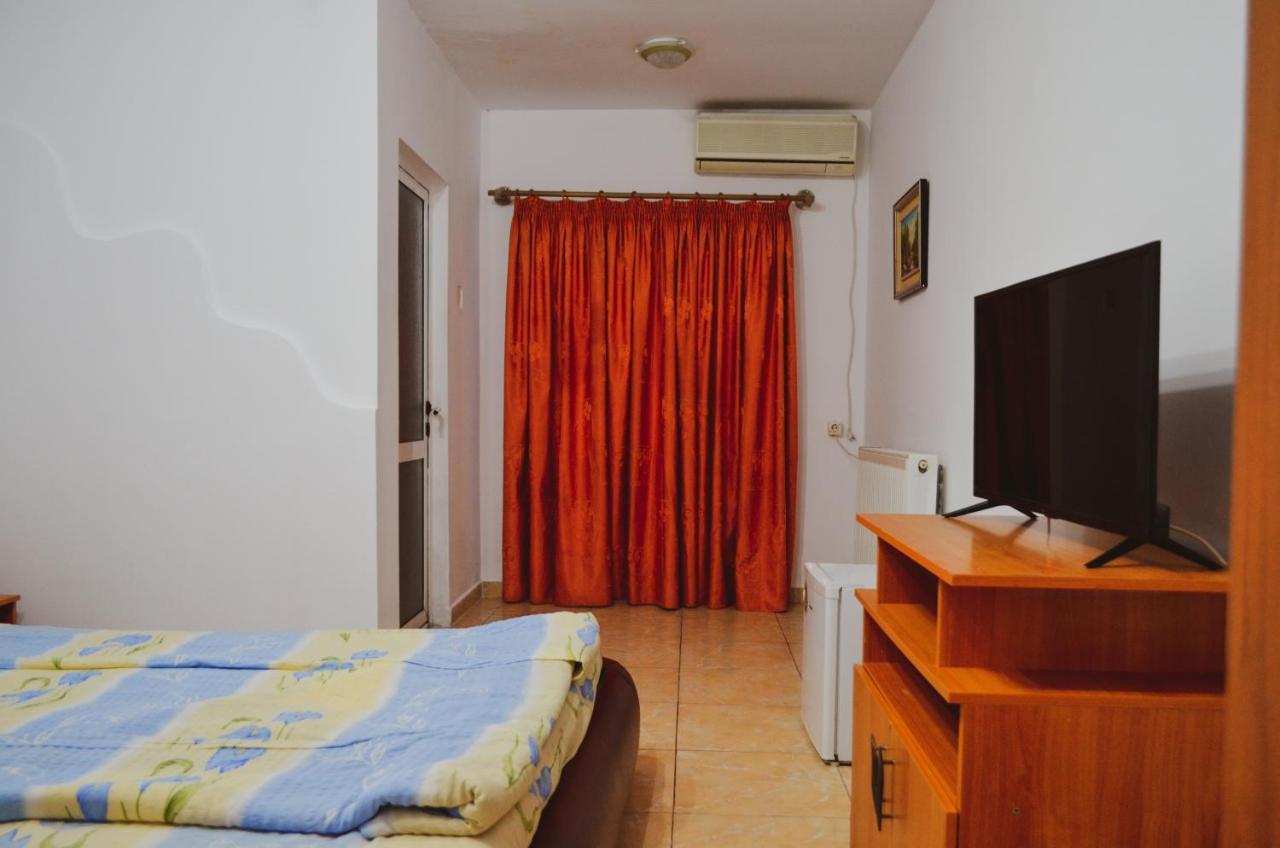 Pensiunea Florentina Costineşti Exterior foto